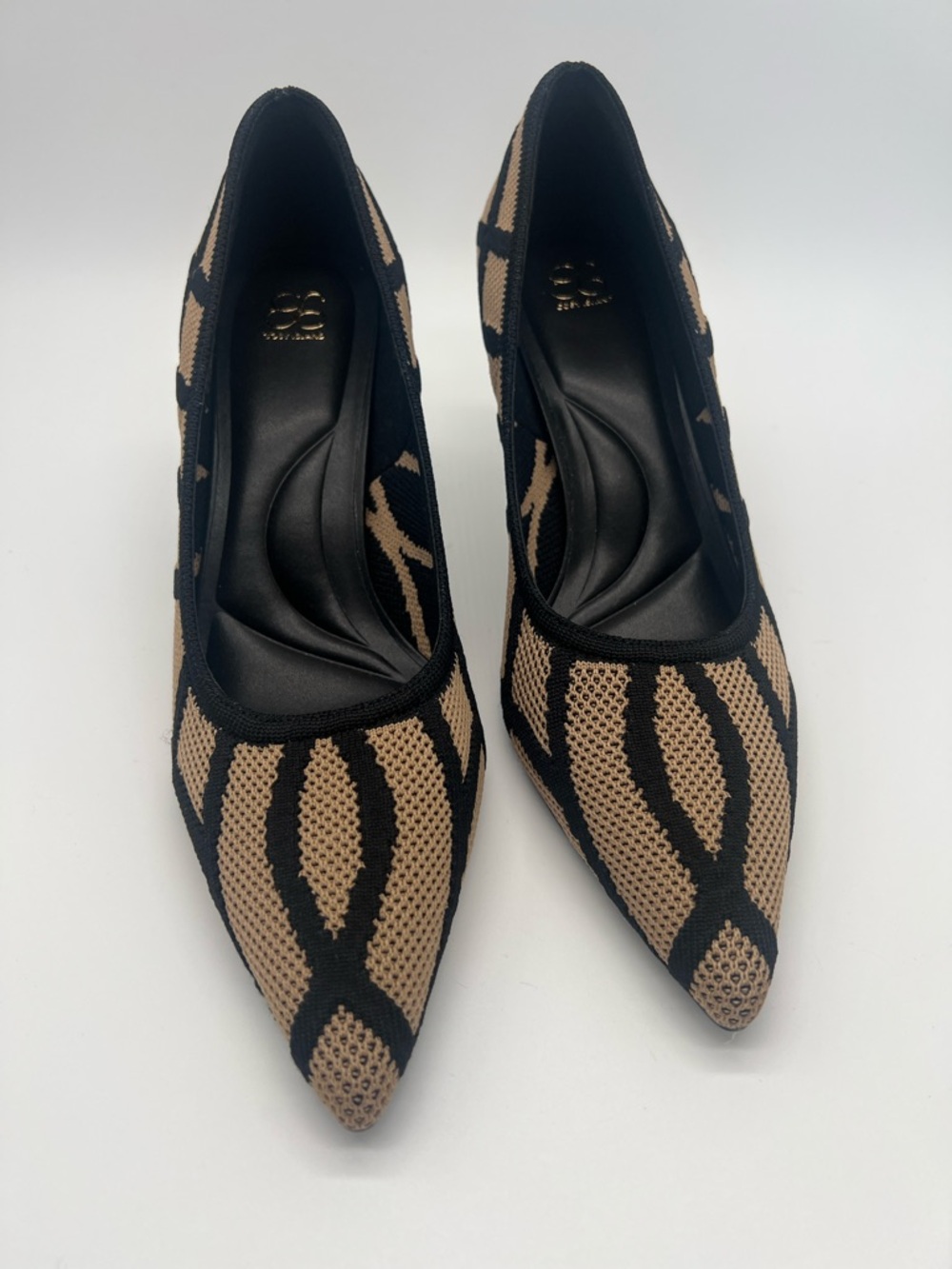Cosy Island Pumps Womens 8.5 Comfort Heels EUC Pointed Toe - Picture 3 of 8